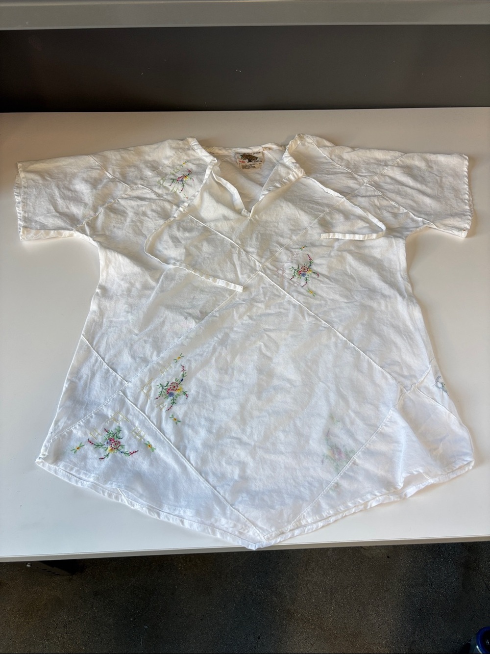 White Embroidered Women's Linen Blouse - Short Sleeve V-Neck